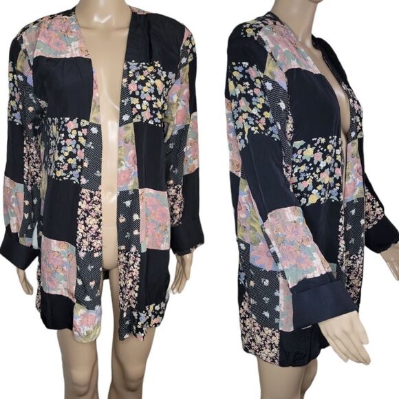 Vintage New Concepts MIX PRINT light weight blazer. - Picture 4 of 13